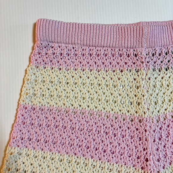 NWT PrettyLittleThing Plus Striped Crochet High Waist Shorts XXL - Picture 2 of 7